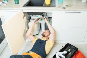 How an Emergency Plumber Saves You Money