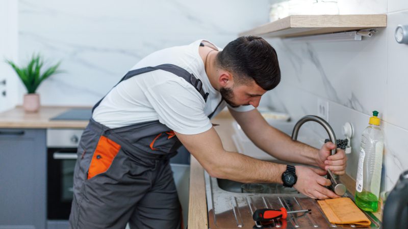 3 Warning Signs You May Need Faucet Repair