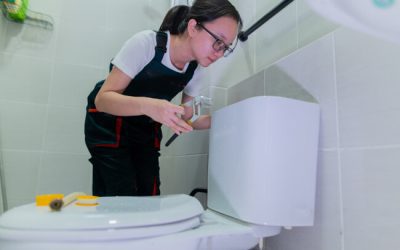 3 Common Causes Behind a Leaking Toilet